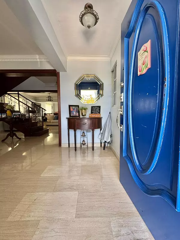 casas - Casa en Alquiler sin Muebles – LA CASTELLANA 5