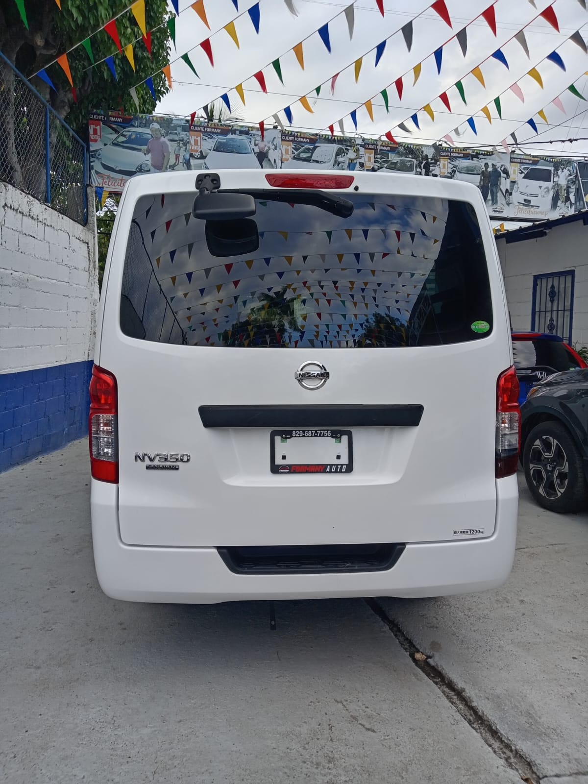 carros - NISSAN CARAVAN NV350 3