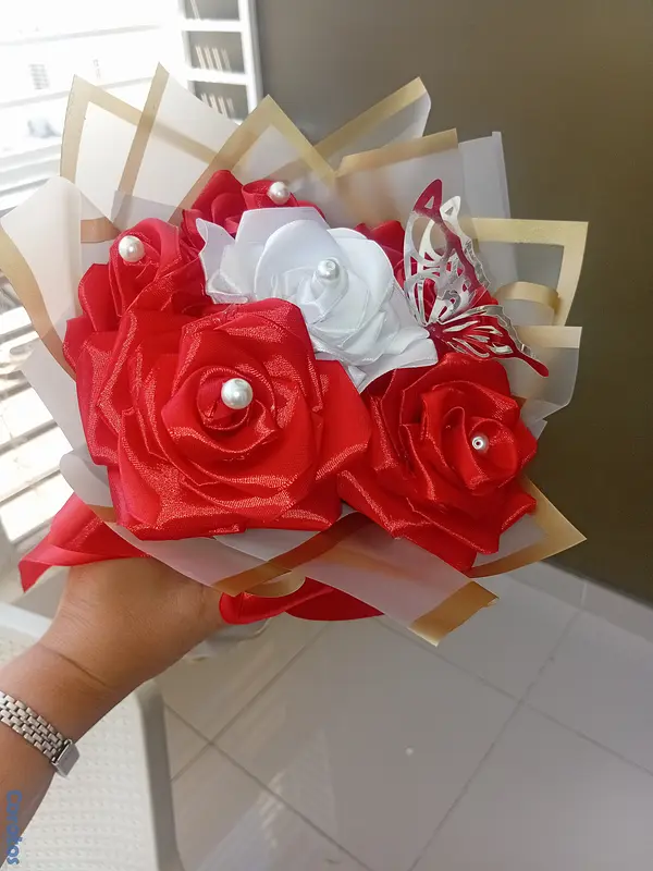 zapatos para mujer - Ramo de flores eternas
$700 Disponibilidad inmediata
Envios disponibles
 5