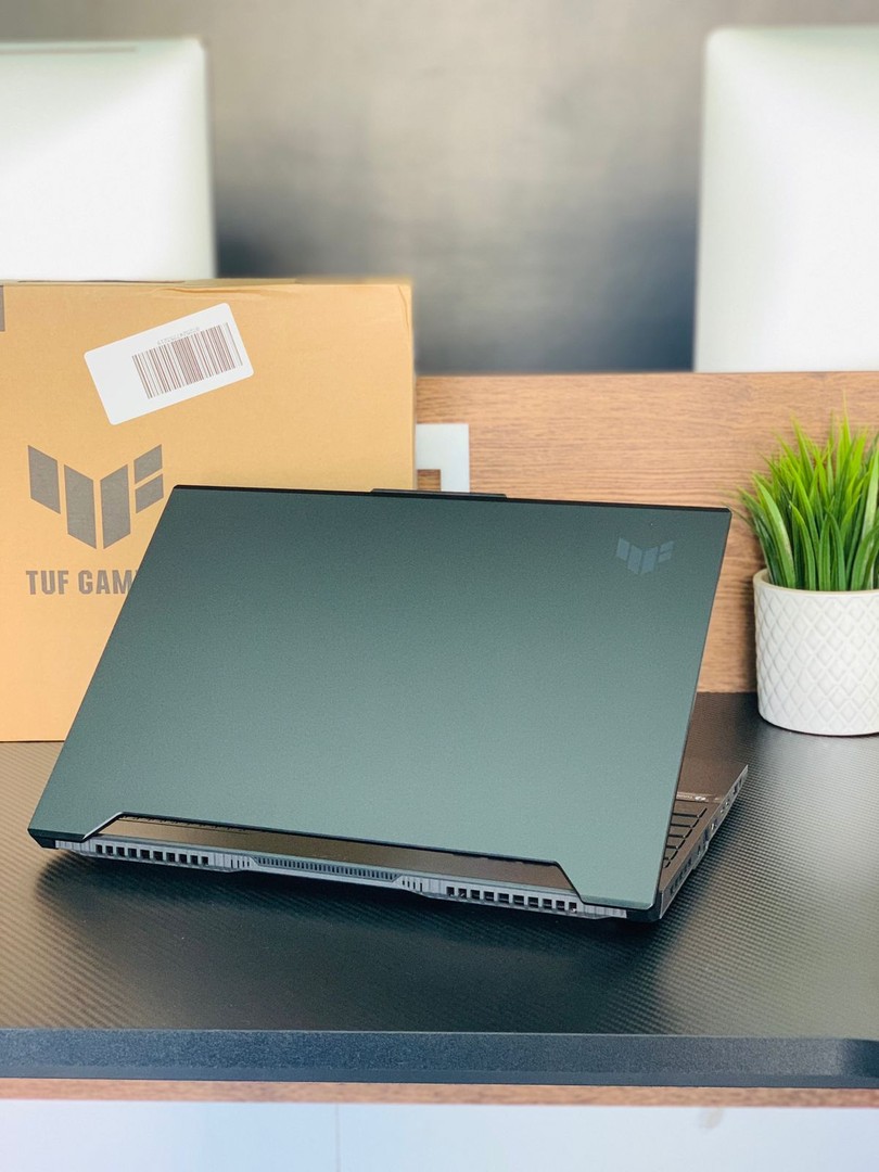 computadoras y laptops - Laptop GAMING Asus TUF AMD RYZEN 7 6800H + NVIDIA RTX 3050TI NUEVA   0