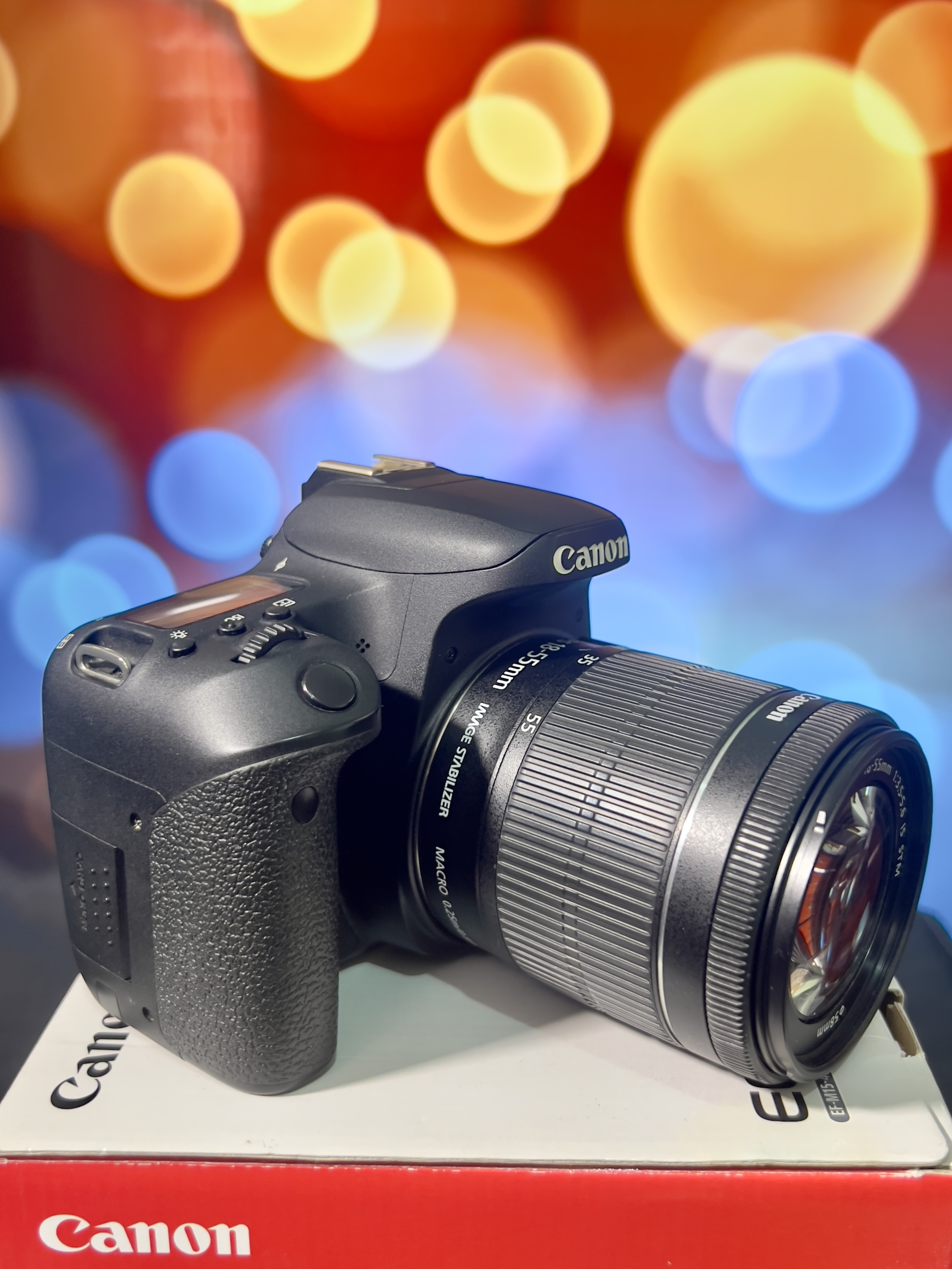 camaras y audio - Camara Canon 77D Como Nueva Recién Importada 1