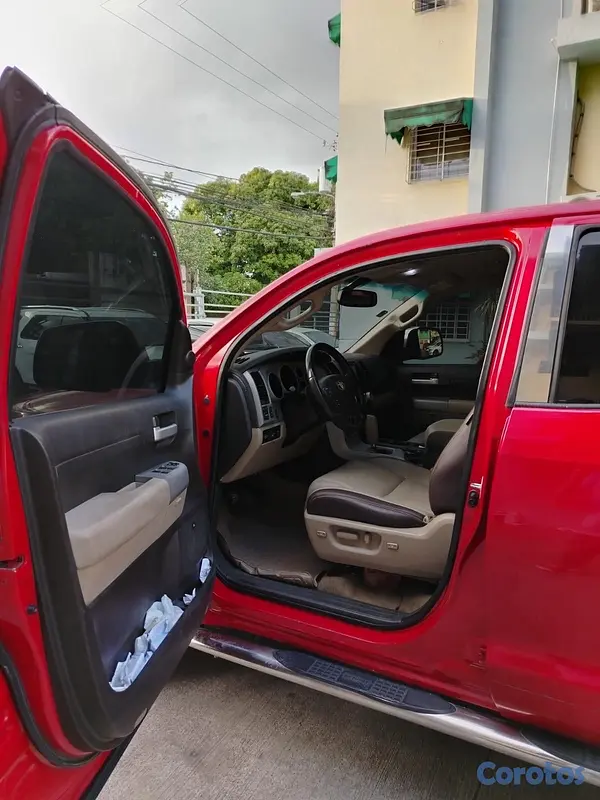 jeepetas y camionetas - TOYOTA TUNDRA LIMITED. 5