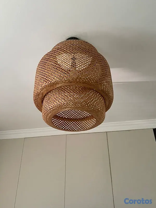 decoración y accesorios - lámpara de IKEA de bambú  2