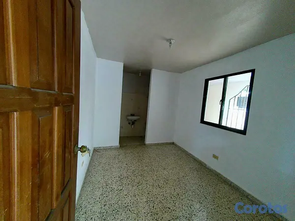 casas - casa de renta en Julieta morales, cerca de bluemall 7