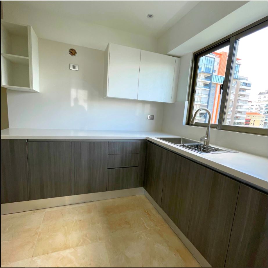 apartamentos - Apartamento a pasos de la Av. Anacaona con 300m2 6