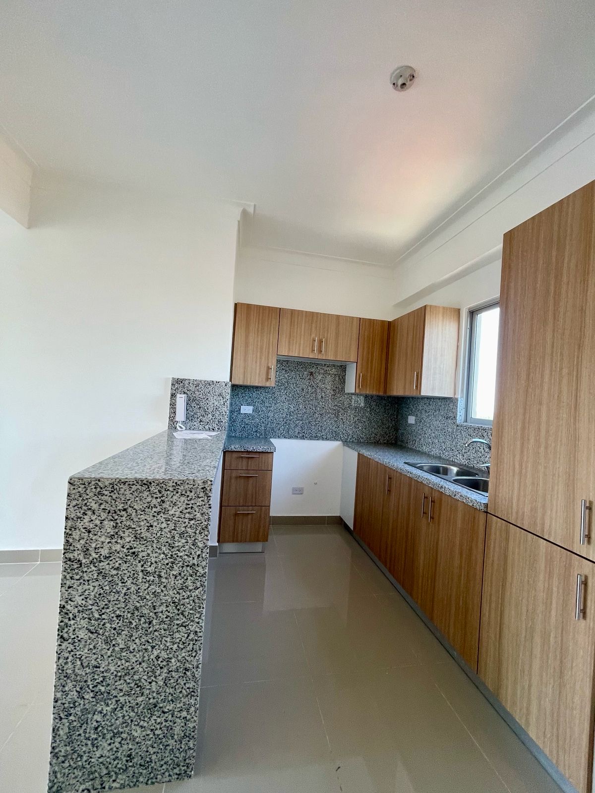 apartamentos - EL CACIQUE. Independencia precio US$148,000 CARATE 9