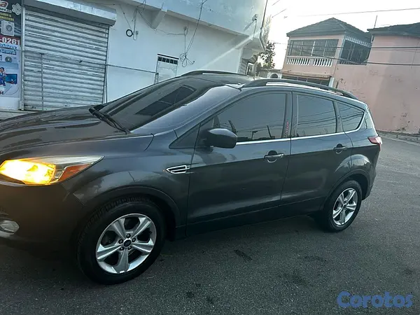 jeepetas y camionetas - Ford escape 2016 3