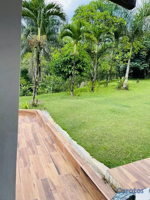 otros inmuebles - Casa en venta en las montañas de Monseñor Noel Bon 3