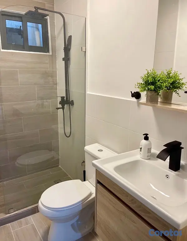 apartamentos - Céntrico Apto de 3
Habitaciones con piscina 10