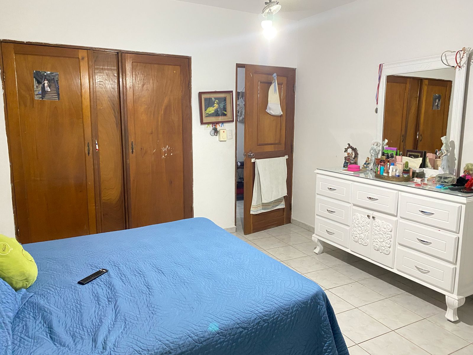 apartamentos - Vendo apartamento clásico de 3 habitaciones en  Bella Vista  5