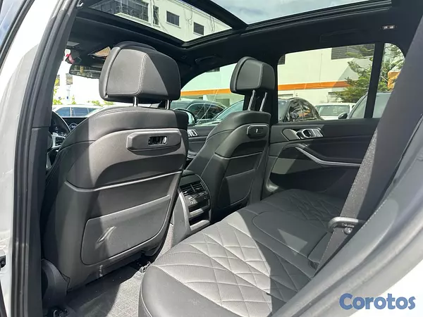 jeepetas y camionetas - BMW X5 M 40i año 2024  11