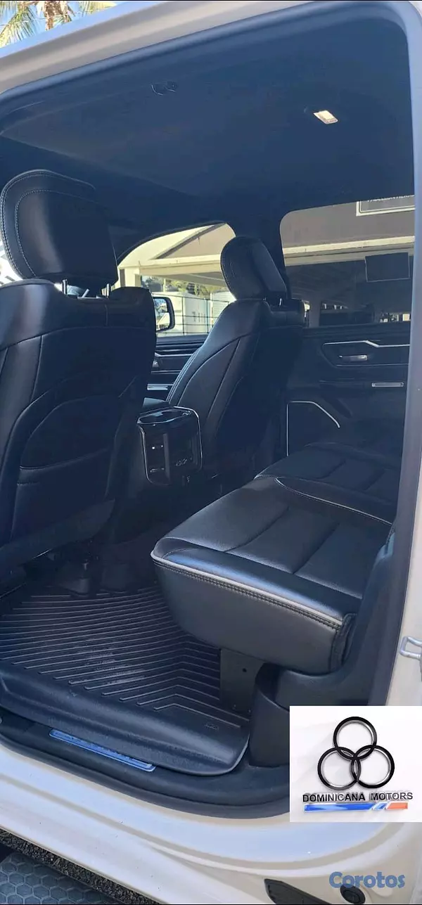 jeepetas y camionetas - DODGE RAM LARAMIE 2020 12