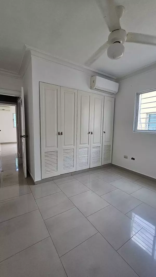 penthouses - Amplio Penthouse en buenísima zona de Los Prados  7