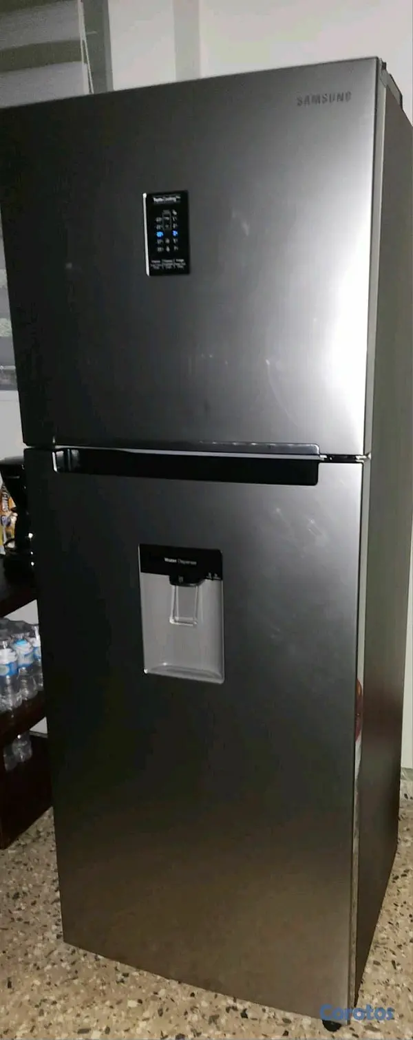 electrodomesticos - Nevera Samsung en excelente condición  2
