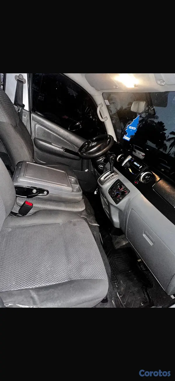 otros vehiculos - 🚨Nissan NV350 2017 Diesel 4X4🚨 9