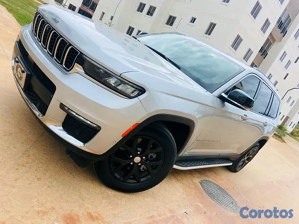 jeepetas y camionetas - Jeep Grand Cherokee L Limited 2022 17