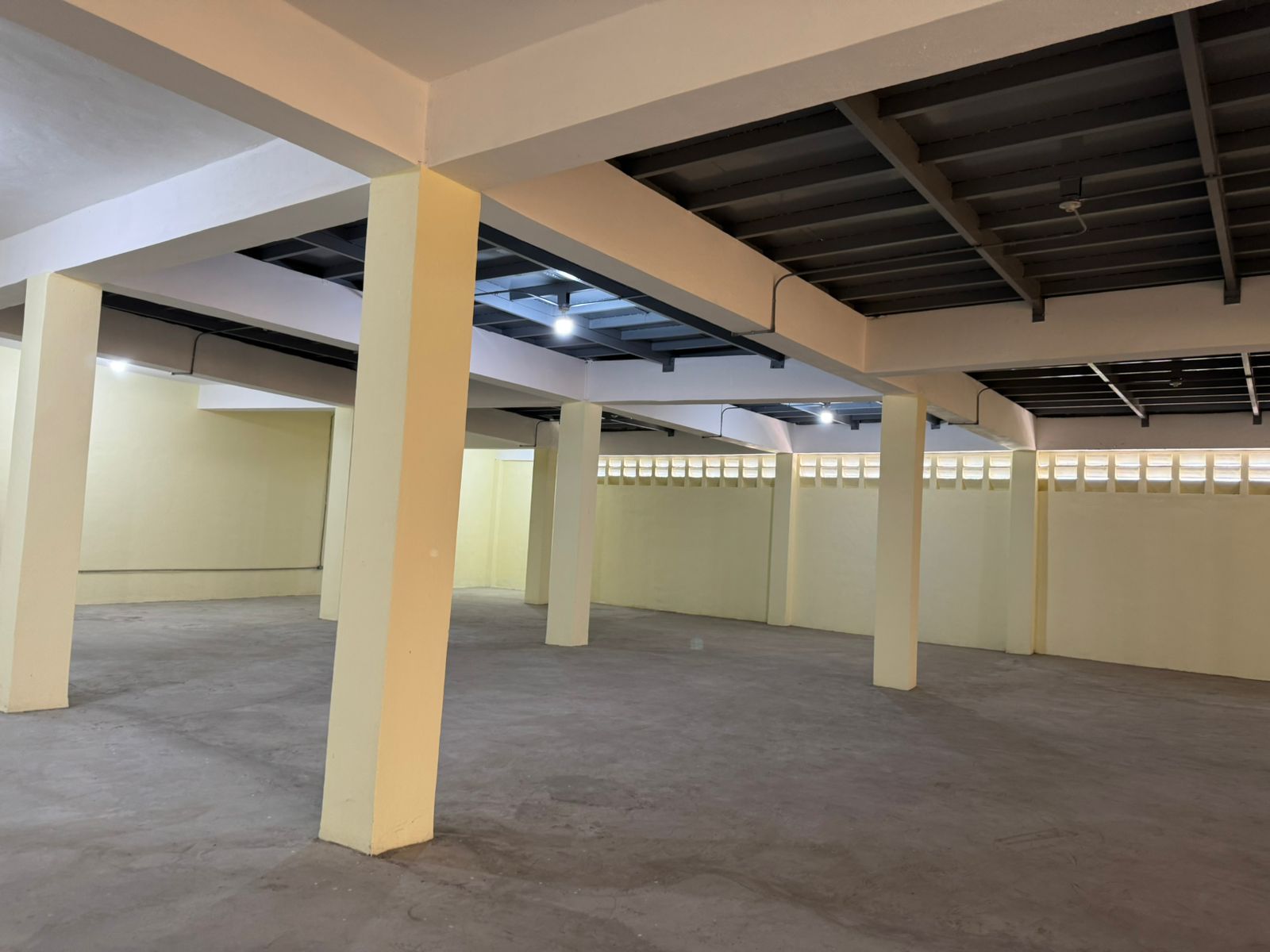 otros inmuebles - Nave Industrial 3er nivel en Los Alcarrizos.206742