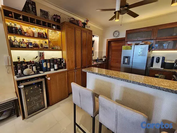 apartamentos - En Venta Apartamento en Evaristo Morales de 3 habitaciones 8