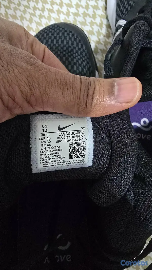 ropa para hombre - **Vendo tenis KD nike baskeball shoes  size 12 com 3