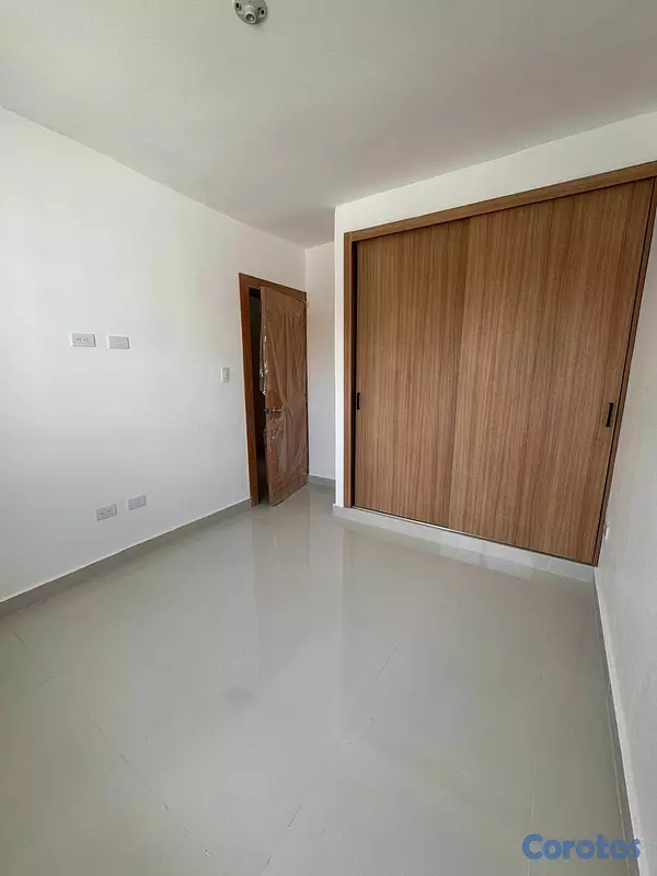 apartamentos - Venta de Apartamento en Reparto los tres ojos 9
