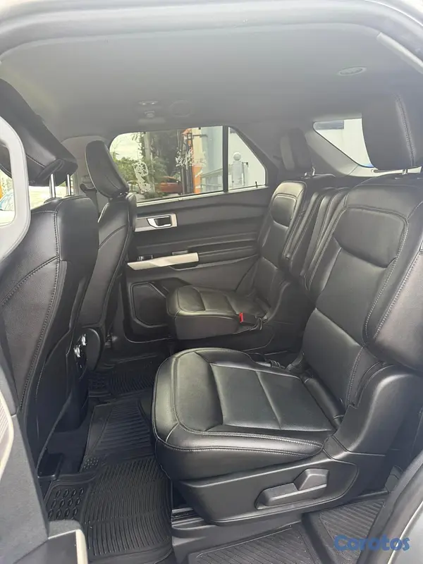 jeepetas y camionetas - Ford Explorer limited 4WD 2021 5