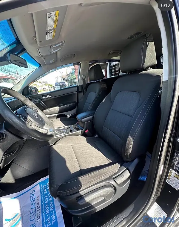 jeepetas y camionetas - Kia Sportage LX 2022 5