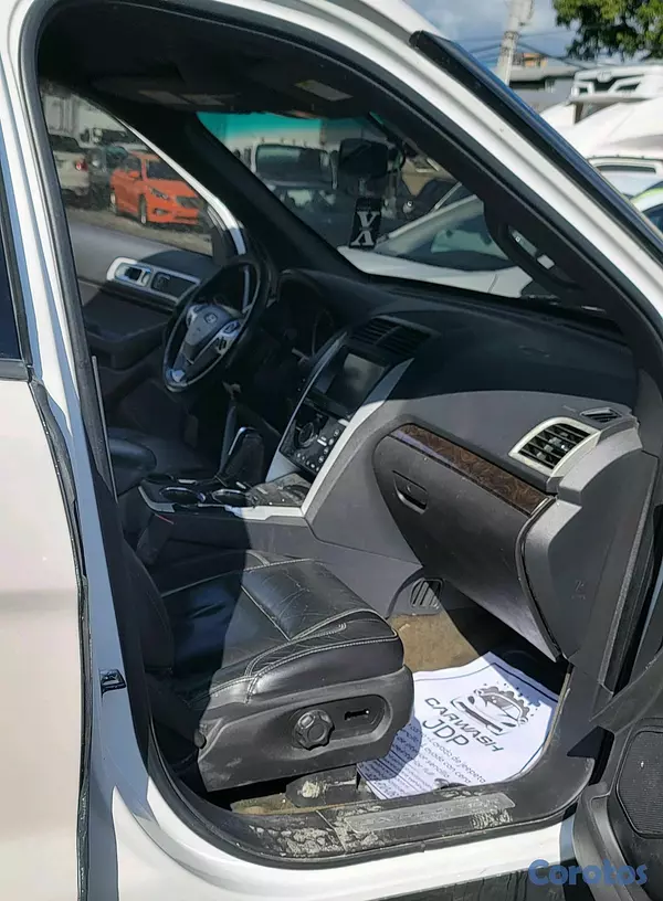 jeepetas y camionetas - FORD EXPLORER 2013 7