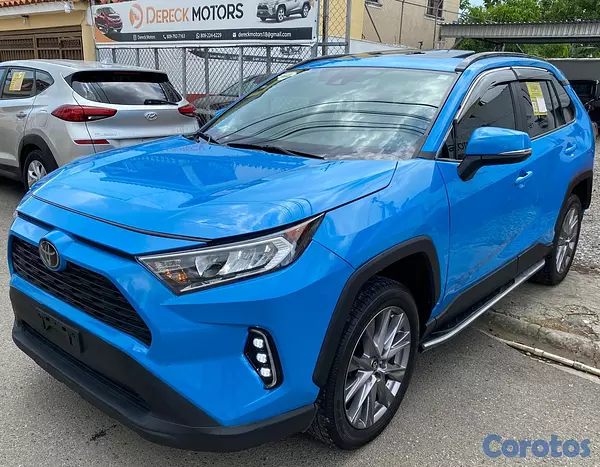 jeepetas y camionetas - Toyota Rav4 XLE 2019 1