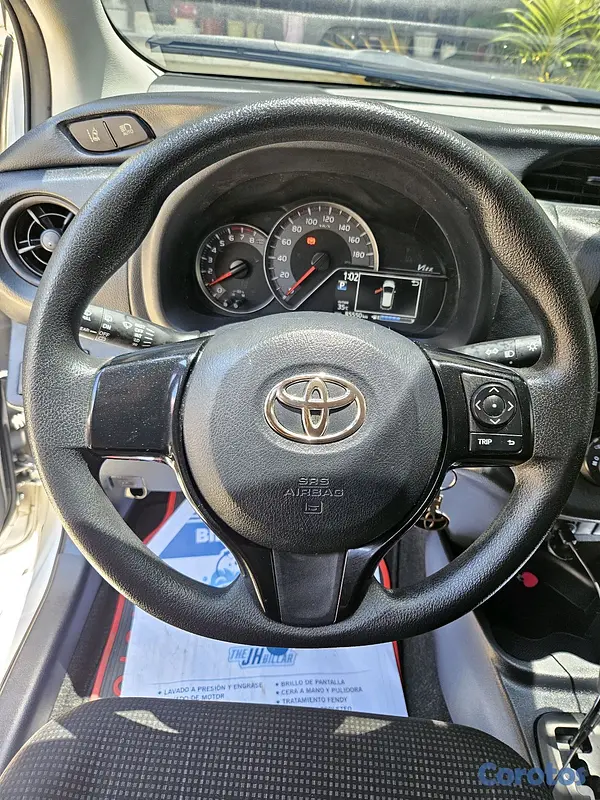 carros - Toyota vitz 2020 9