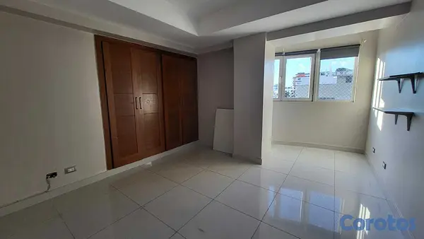 apartamentos - Apartamento en Alquiler 3hab en Renacimiento 10