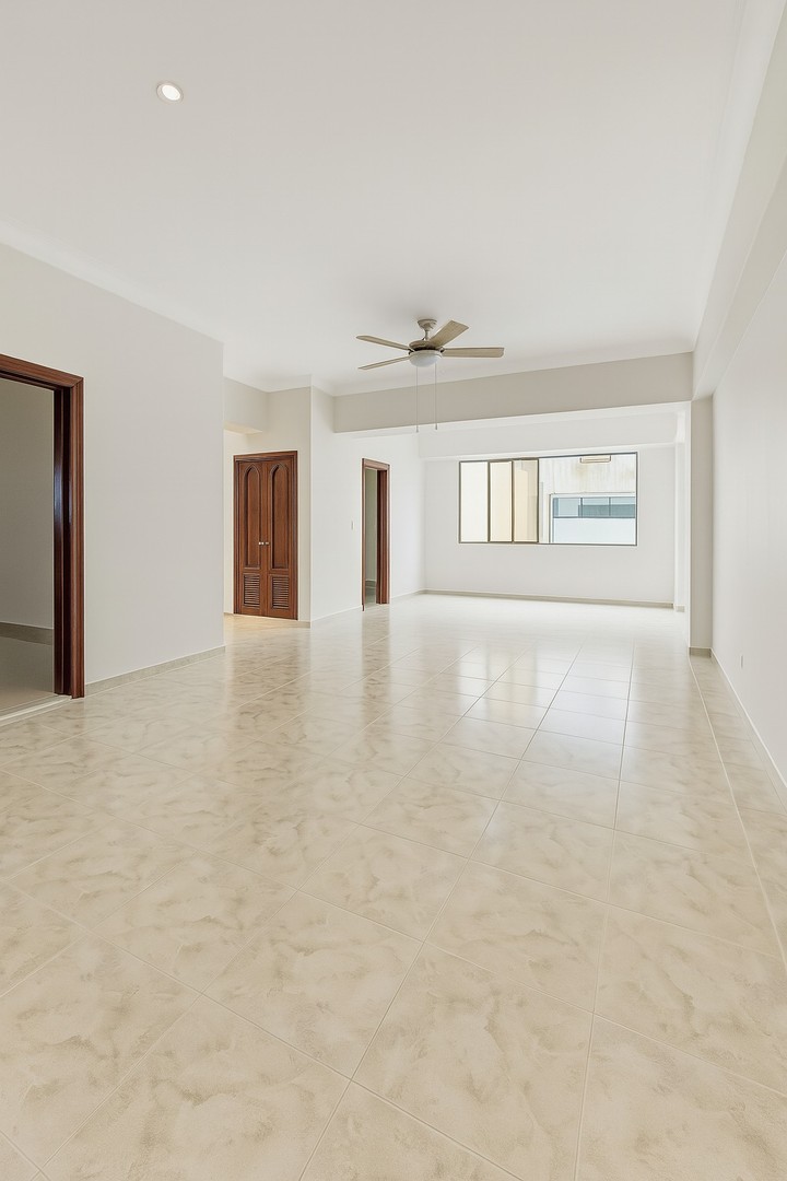 apartamentos - ALQUILO Piso 5 de 2 Habitaciones En Naco Próximo a Corazones Unidos Torre Olimpo 0