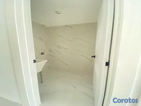 apartamentos - 🔥 𝗘𝗩𝗔𝗥𝗜𝗦𝗧𝗢 𝗠𝗢𝗥𝗔𝗟𝗘 |𝟭 𝗛𝗔𝗕 | 🌇    𝗥𝗢𝗢𝗙𝗧𝗢𝗣 + 𝗣𝗜𝗦𝗖𝗜𝗡𝗔  9