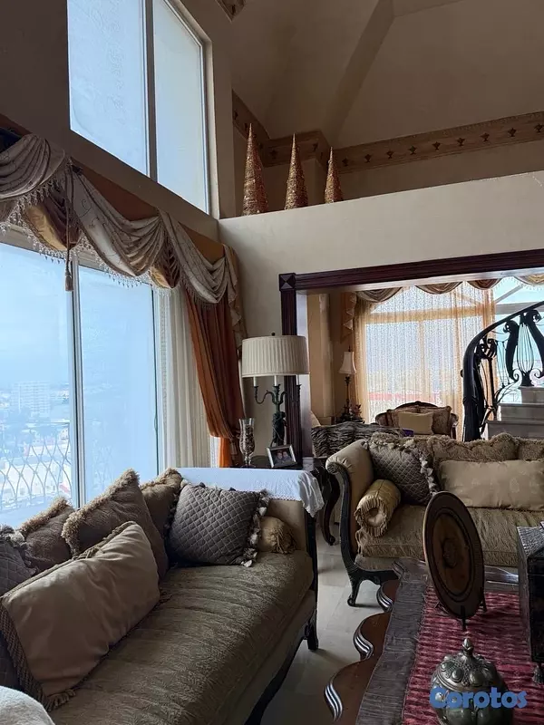 apartamentos - En venta penthouse en Serralles con 800mts en el Distrito nacional  4