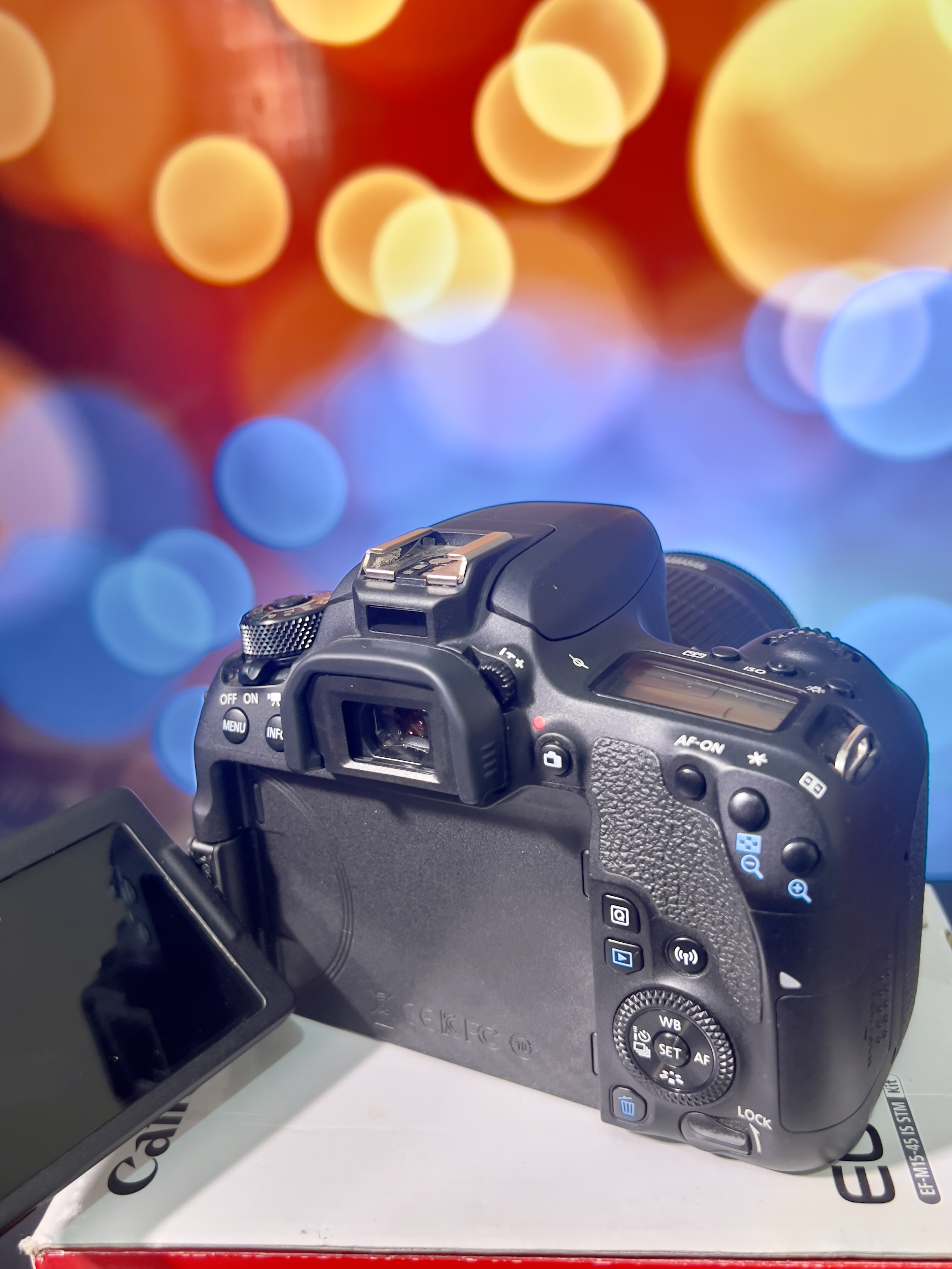 camaras y audio - Camara Canon 77D Como Nueva Recién Importada 3