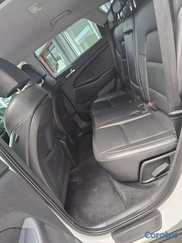 jeepetas y camionetas - HYUNDAI TUCSON 2020 BLANCO DIESEL 2
