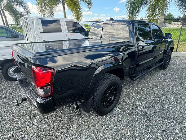 jeepetas y camionetas - Toyota tacoma trd 2020 3