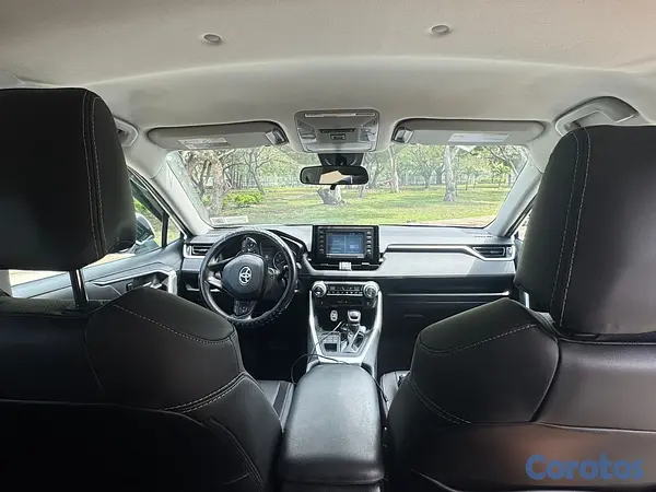 jeepetas y camionetas - Toyota RAV4 XLE 2021
 11