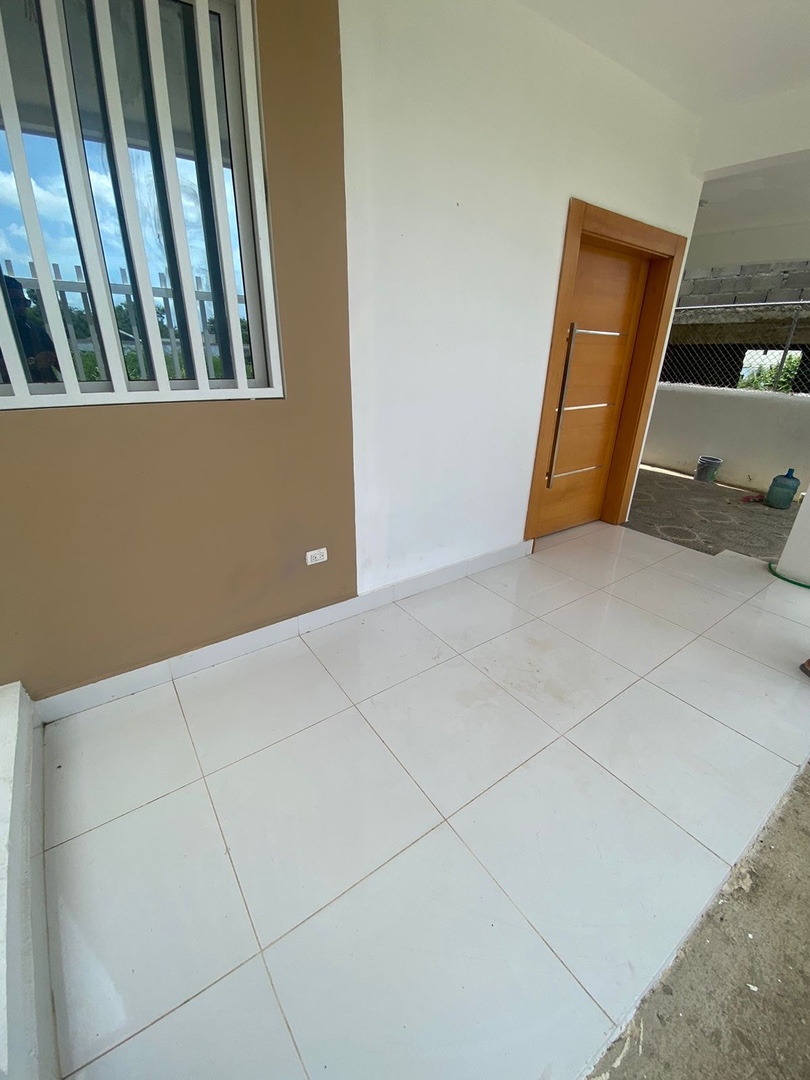 casas - CASA EN VENTA EN SANTIAGO DE LOS CABALLEROS PRÓXIMO A LA BARRANQUITA   1