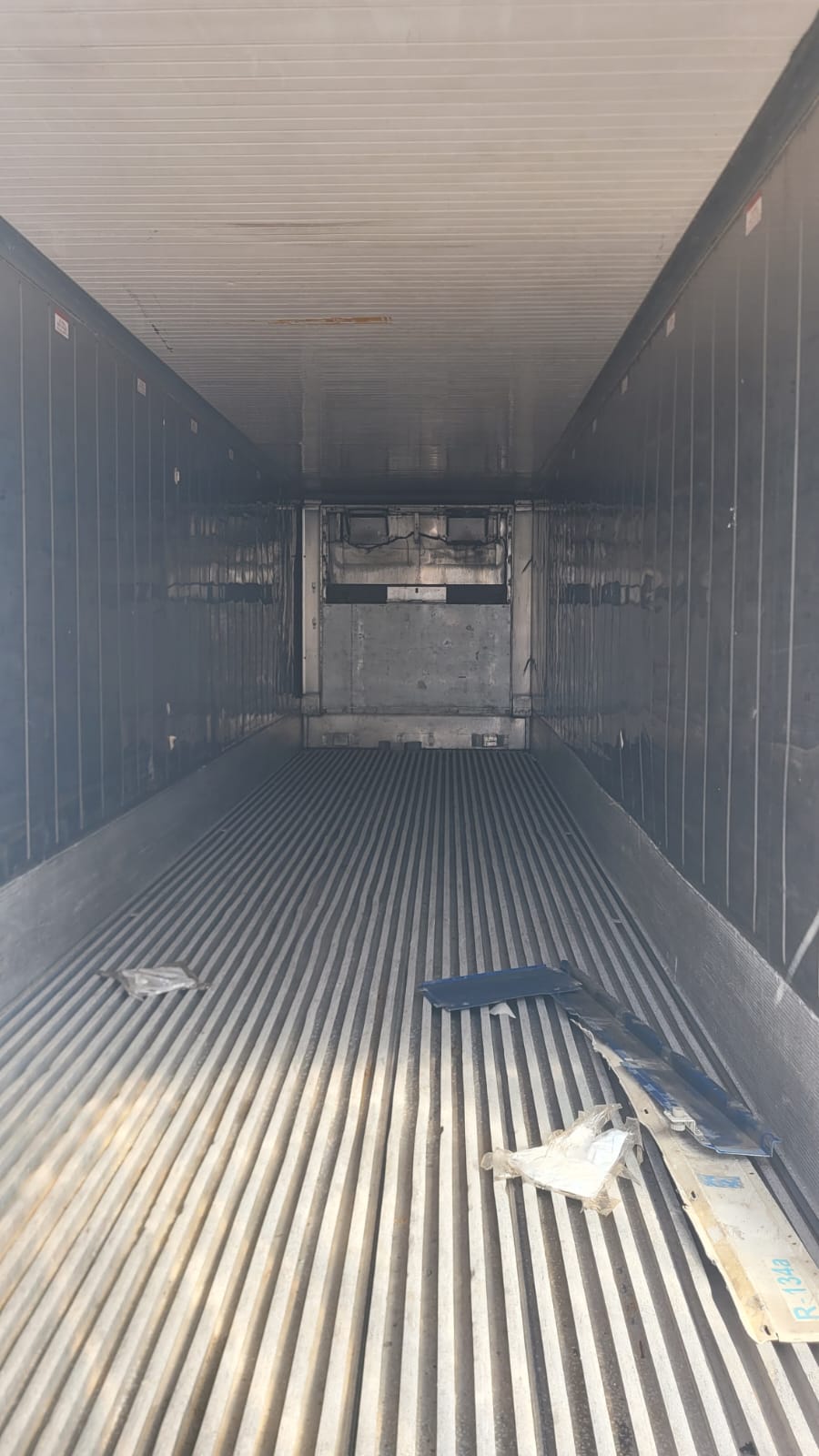 otros vehiculos - Caja Refrigerada de 40 pies, RD$ 300,000 2