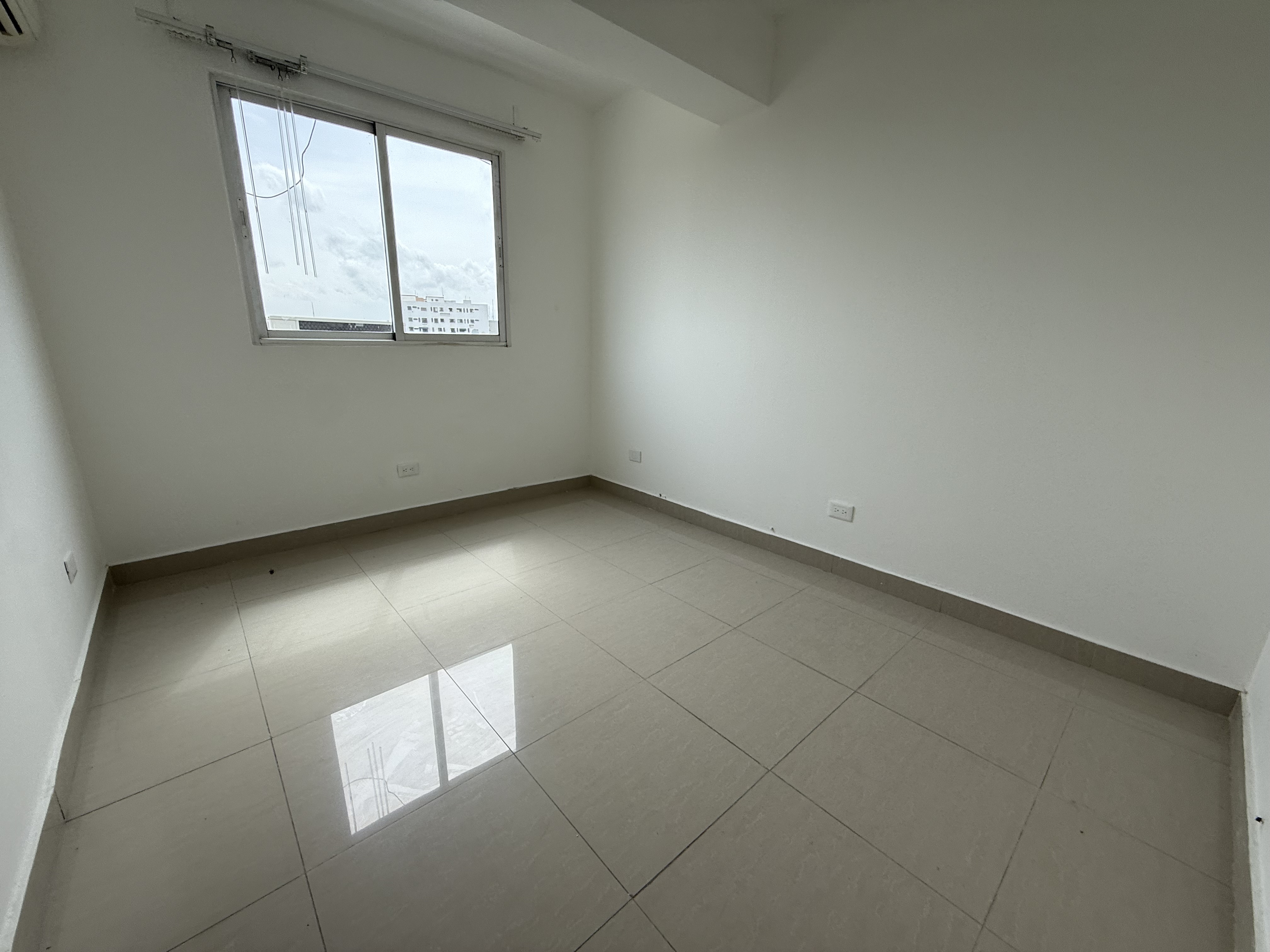 apartamentos - Alquilo apartamento en vergel 160 metro de apartam 5