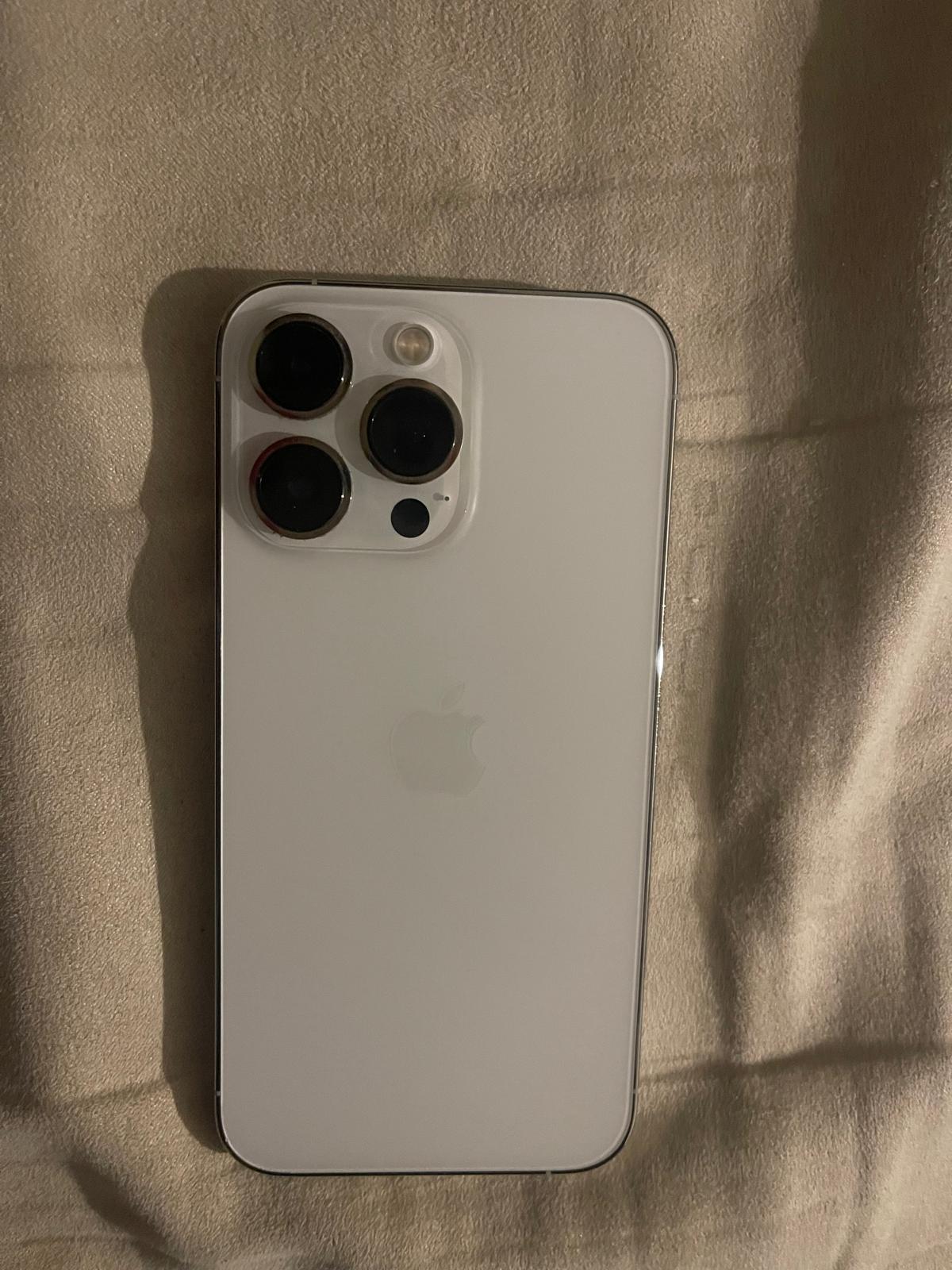 celulares y tabletas - Iphone 13 pro  0