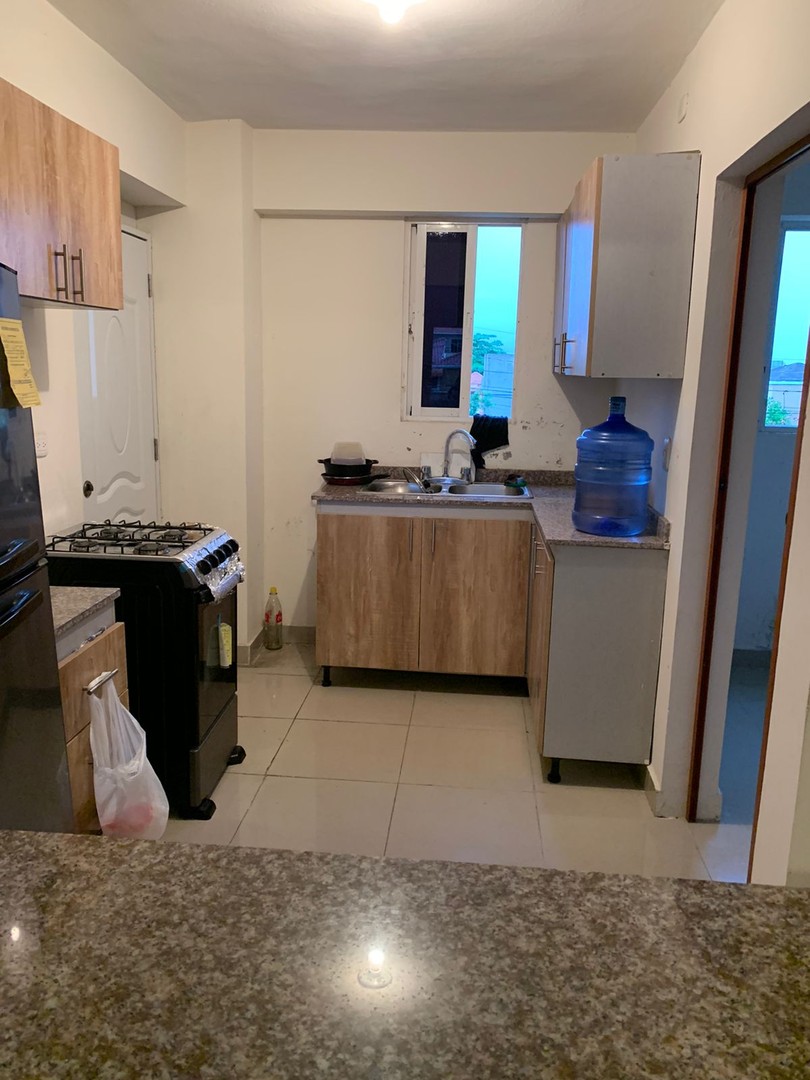apartamentos - Apartamento Segundo Piso con piscina  4