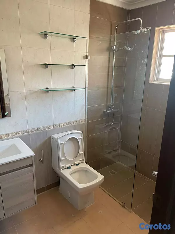 casas - En Alquiler y venta Casa Piantini  8