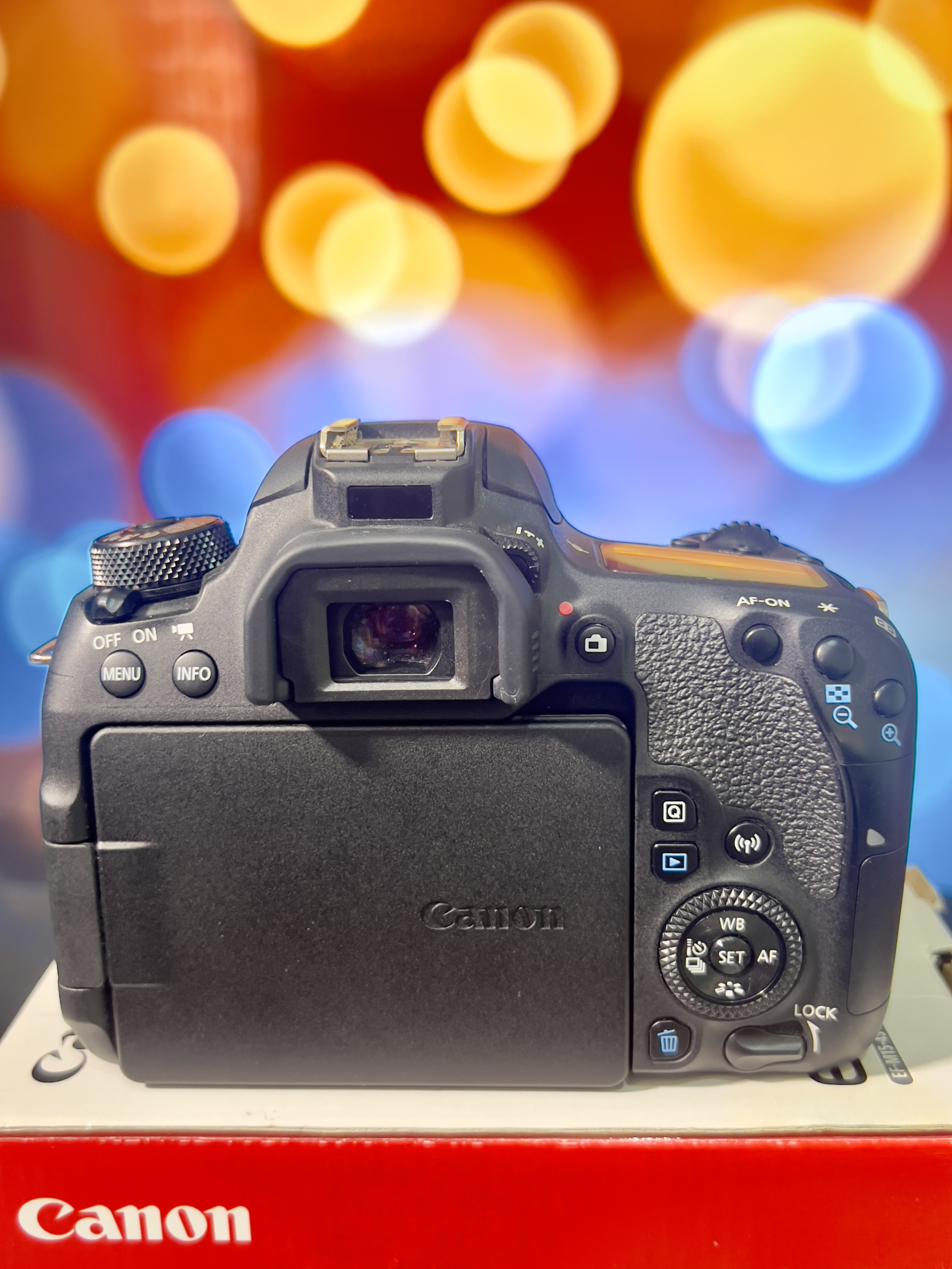 camaras y audio - Camara Canon 77D Como Nueva Recién Importada 5