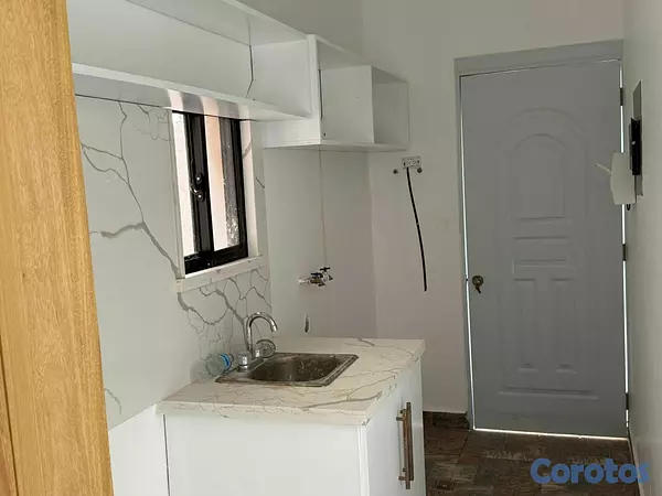 casas - CASA MODERNA EN VENTA DE DOS NIVELES, SANTIAGO. 8