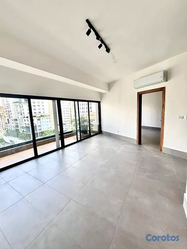 apartamentos - Venta apartamento de 1 Habitación. Ens. Paraíso. 2