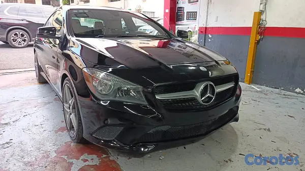 carros - Mercedes Benz CLA 250 año 2015  9