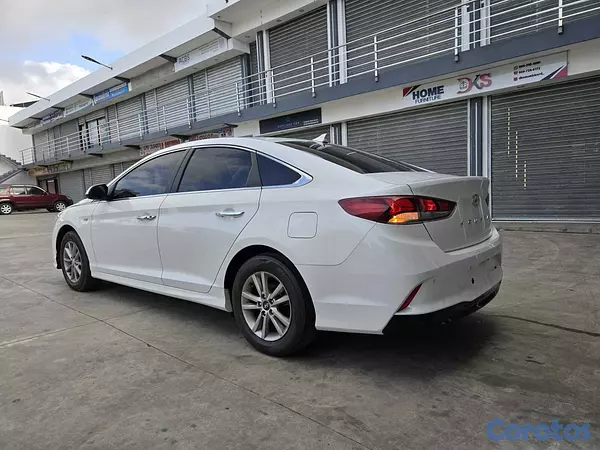 carros - HYUNDAI SONATA NEW RISE 2018 BLANCO 6