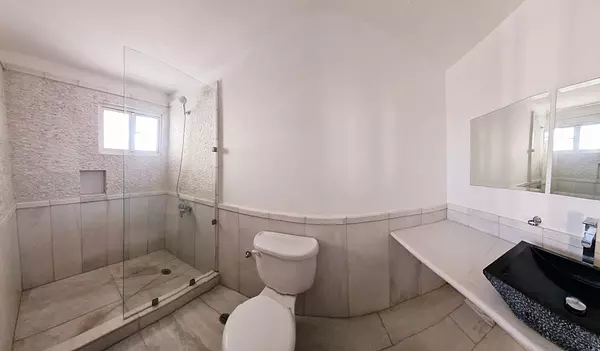 apartamentos - Sin Intermediarios Evaristo Morales Alquiler vacío 3