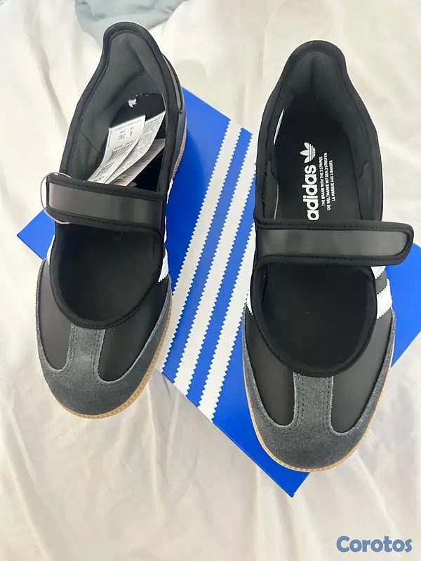 zapatos para mujer - Adidas Samba Jane nuevos negros– size 39.5 2